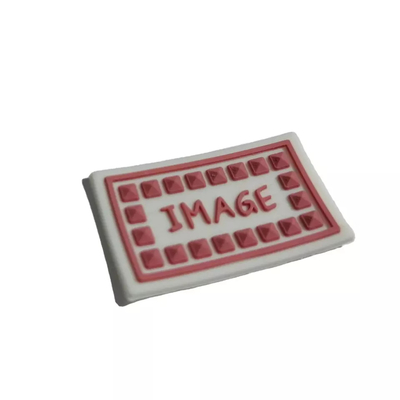 تسميات سيليكون مخصصة بقع المطاط 3D نقل الحرارة قابل للغسل للملابس الجاهزة