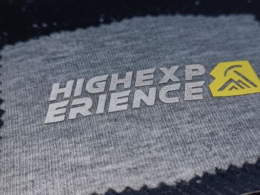 شعار OEKOTEX التصحيحات القابلة للغسيل بطاقات الفضة السيليكونية