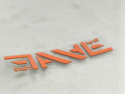 OEM السيليكون الثقيل 3D الملابس علامات نقل الحرارة Oeko Tex مع نسيج خاص