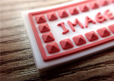 شخصية بقع المطاط 3D للملابس / قبعة الايكولوجية - ودية