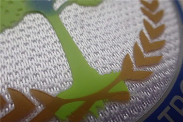 أزياء حصير بقع الملابس المخصصة المواد ، مع شعار ملون 3D على الرقع