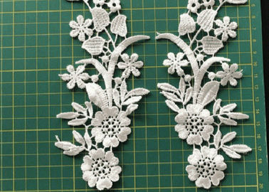 3D الزهور المطرزة خياطة / حديد على رقعة للملابس زين DIY التبعي