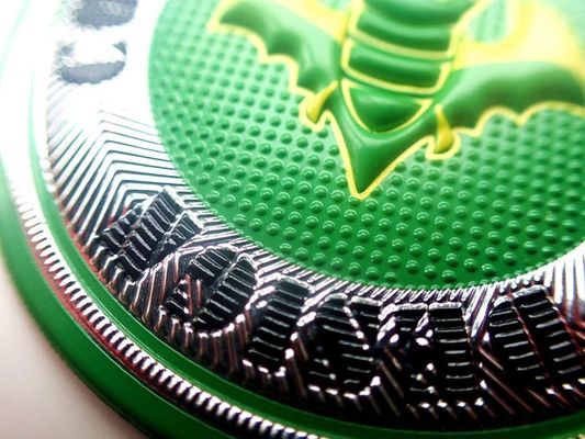 قابل للغسل بقع الملابس المخصصة TPU لارتداء في الهواء الطلق
