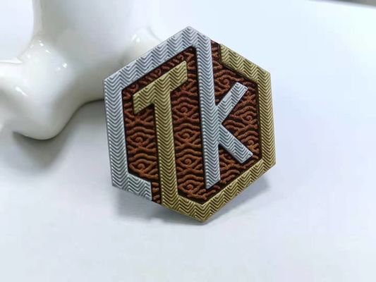 OEM 3d تنقش بولي كلوريد الفينيل المطاط سيليكون الحديد على التصحيح طباعة تسميات نقل الحرارة للملابس
