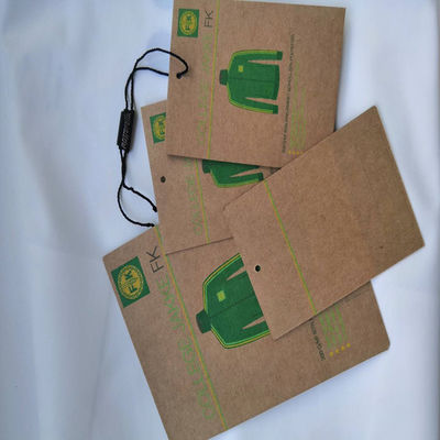 مورد الملابس ملصق مخصص تسمية الملابس RFID شنق العلامات تتفاعل hangtags